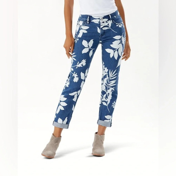 Tommy Bahama Jeans Size 0x29 Tema Indigo Bleach Sky Slim Boyfriend Coastal  Boho - Picture 1 of 16